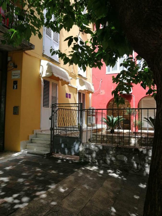Brand New Apartment "Libra" Zara Esterno foto